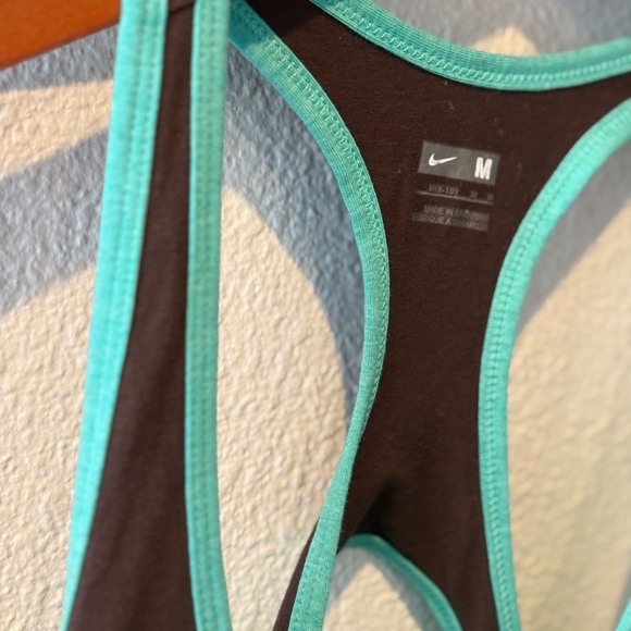 NWT Nike Athletic women’s workout tank top - Picture 3 of 8